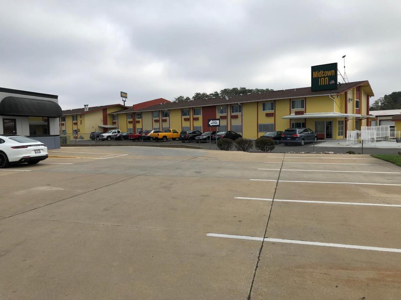 Midtown Inn Springfield Exterior photo